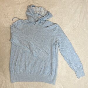 Men’s 4 sweater/hoodie bundle 3-Lg and 1-XL